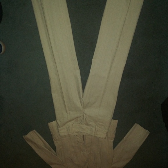 Pant suit - Picture 2 of 2